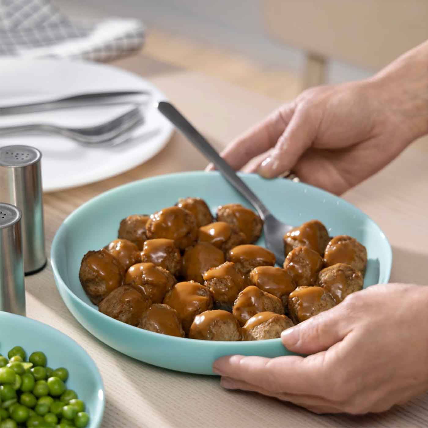 بشقاب سرو ایکیا مدل IKEA VITBLECKA سایز 21 سانتی متر